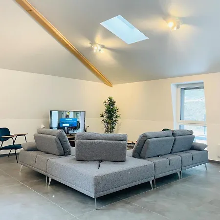 Spacious 3 Bedroom Escape In