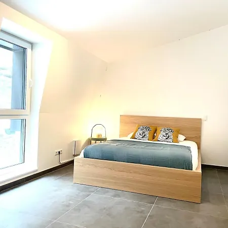 Spacious 3 Bedroom Escape In *