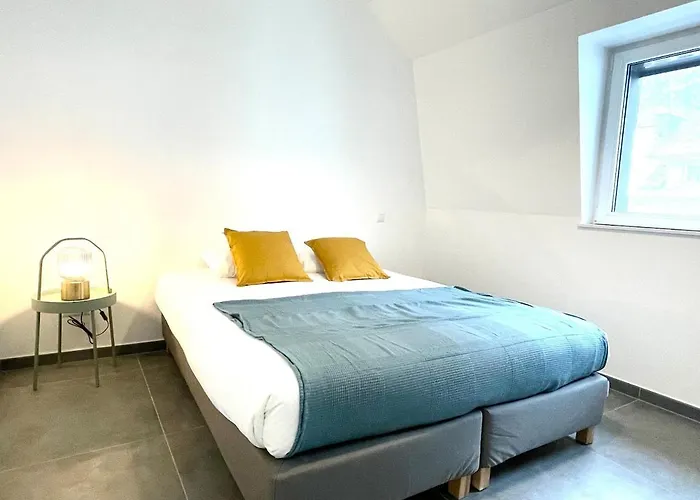 Spacious 3 Bedroom Escape In Luxemburg