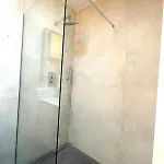 דירה Spacious 3 Bedroom Escape In *
